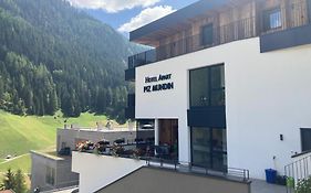 Hotel Apart Piz Mundin