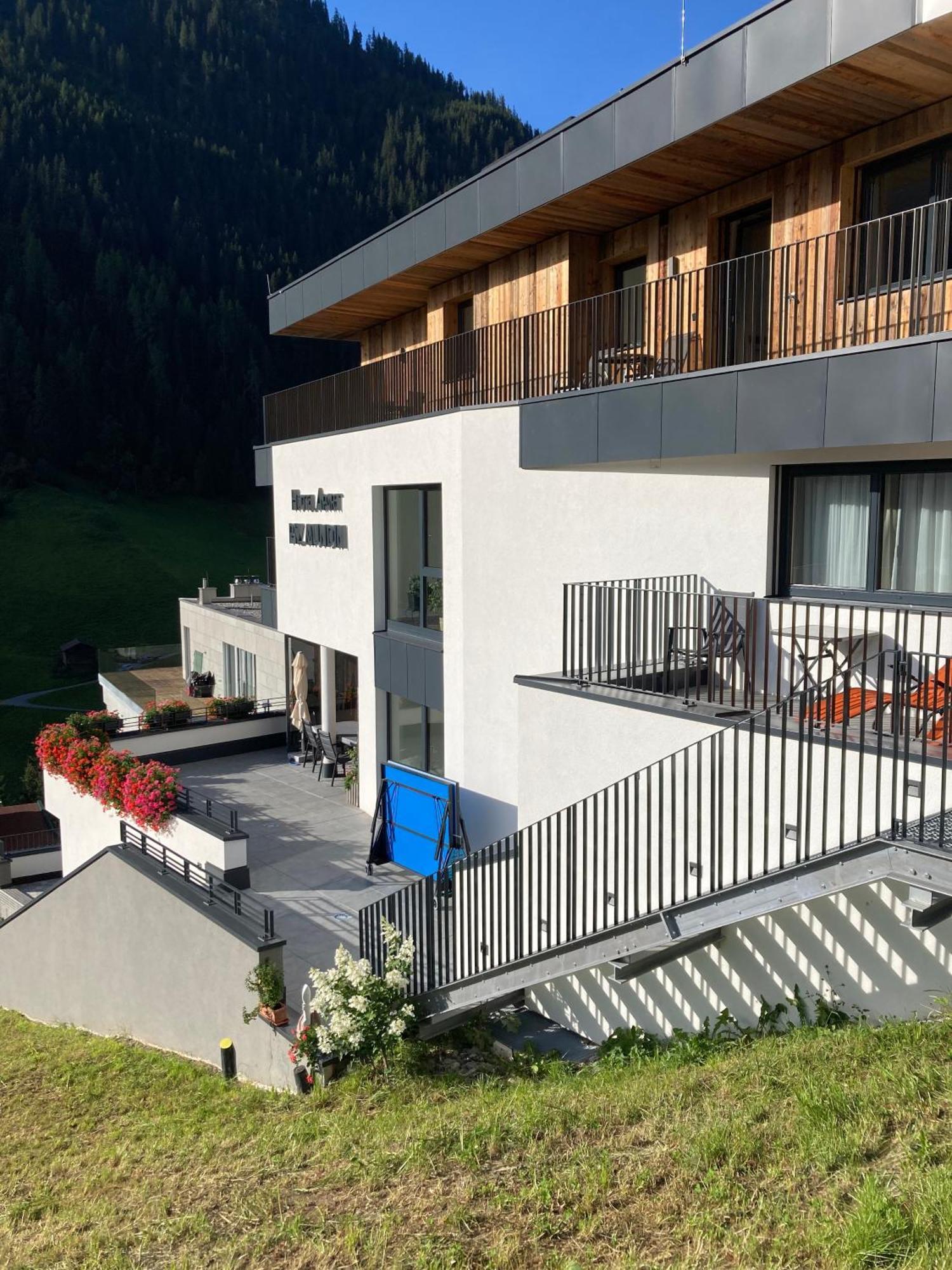 Hotel Apart Piz Mundin Kappl  Exterior photo